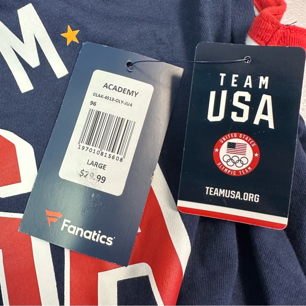 Fanatics | Navy‎ and Red Tank Top - Picture 7 of 7